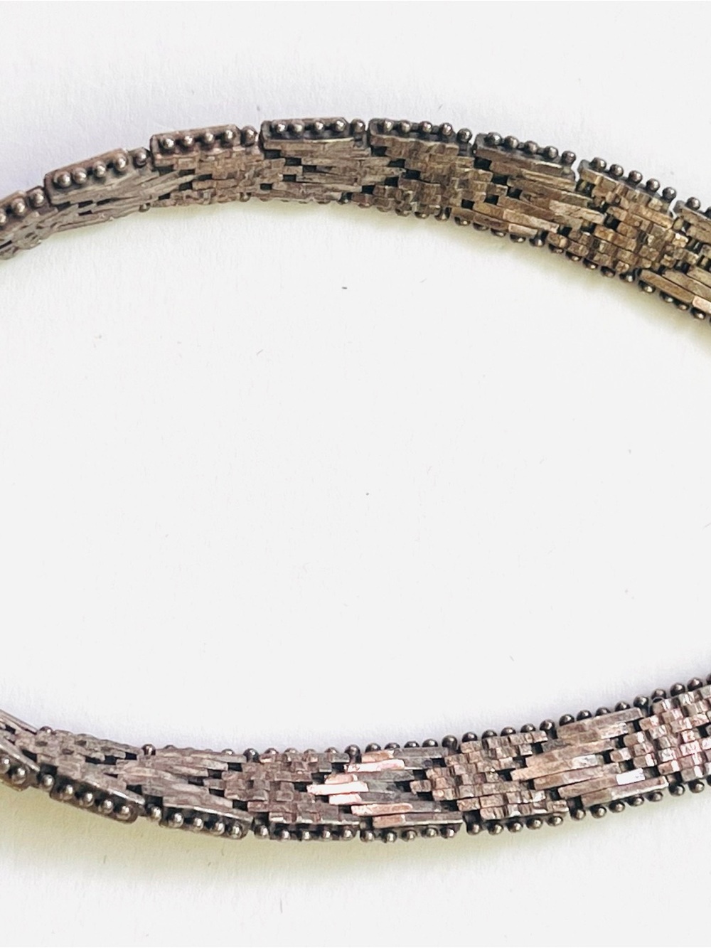 Textured Beaded Metal Necklace - Silver Tone
